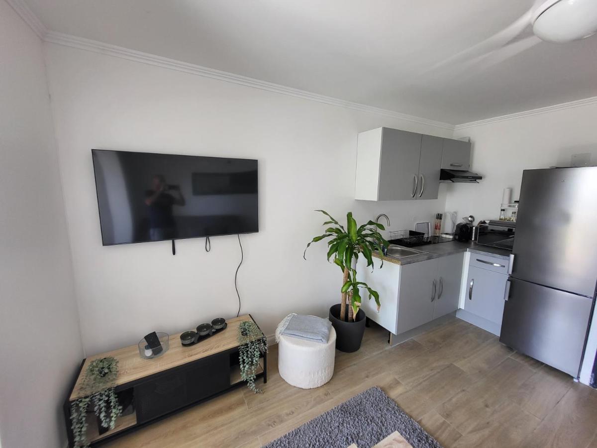 Kams Sea Appartement ラシオタ エクステリア 写真