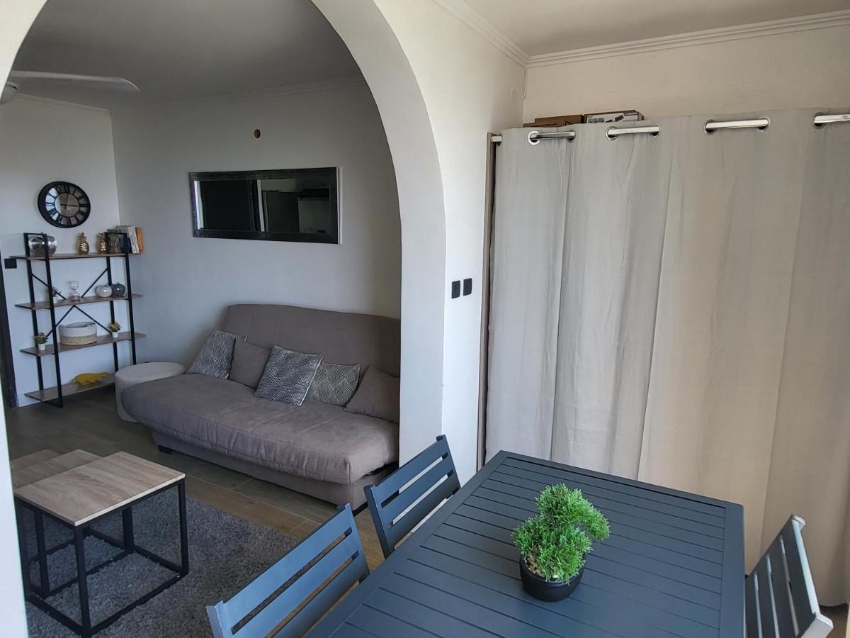 Kams Sea Appartement ラシオタ エクステリア 写真