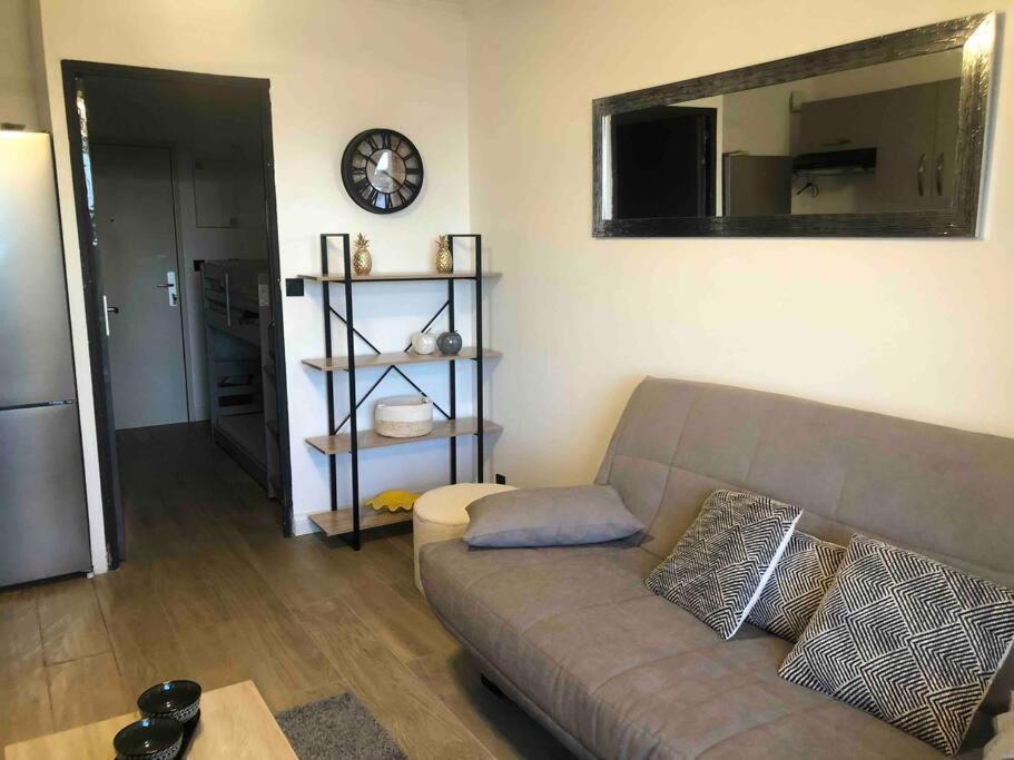 Kams Sea Appartement ラシオタ エクステリア 写真